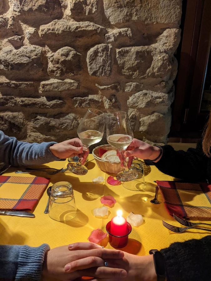 Osteria Belvedere Сан Лео Екстериор снимка